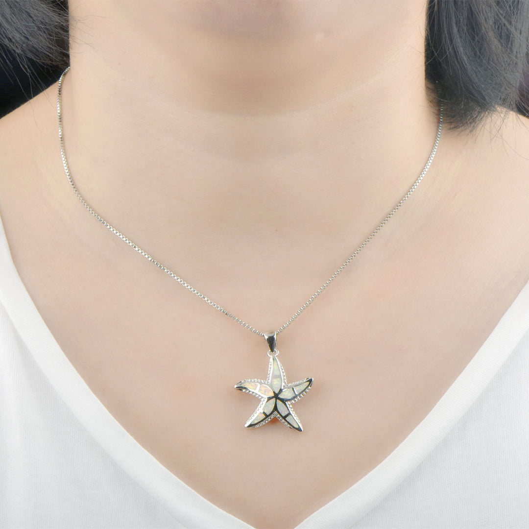 Collana con ciondolo stella marina in blu opale e bianco Olivenorma