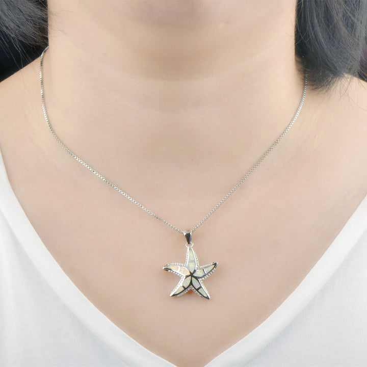 Collana con ciondolo stella marina in blu opale e bianco Olivenorma