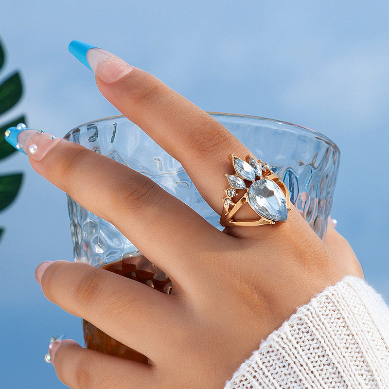 Olivenorma "Natural Beauty" - Elegante anello di zirconia di alta qualità con corona