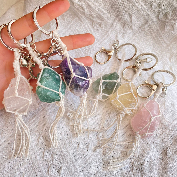 Olivenorma Portachiavi in pietra grezza di cristallo naturale intrecciato a mano