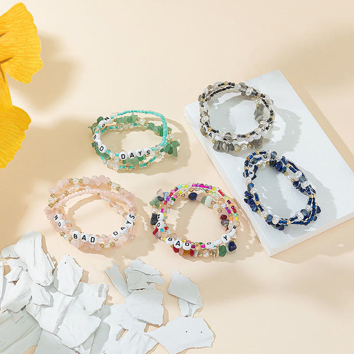 Olivenorma "No Bad Days" Braccialetto a tre strati con perline di cristallo 