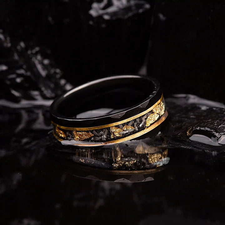 Anello in tungsteno meteorite nero foglia oro Olivenorma