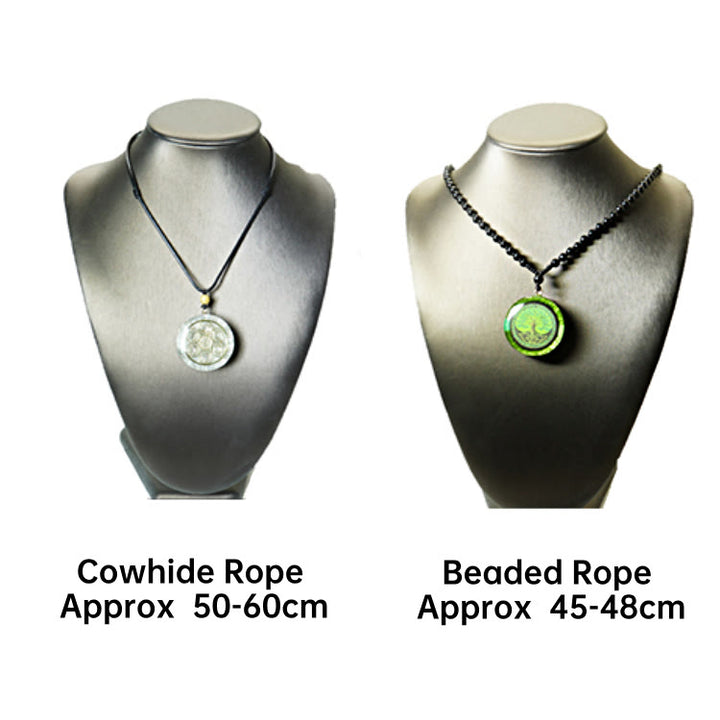 Collana Olivenorma in arenaria blu, agata rossa e OM Orgone
