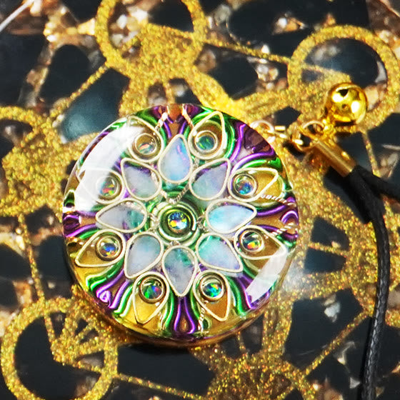 Collana di orgone di pietra di luna "Dea della luce della luna" Olivenorma 
