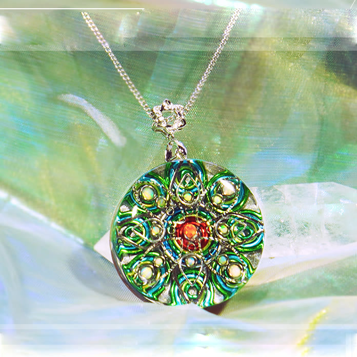 Collana in opale di fuoco di quarzo rutilato verde Olivenorma 