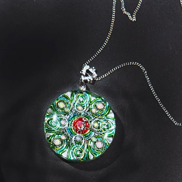 Collana in opale di fuoco di quarzo rutilato verde Olivenorma 