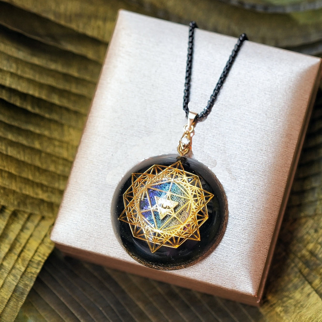 Collana in ossidiana e opale orgone Olivenorma 