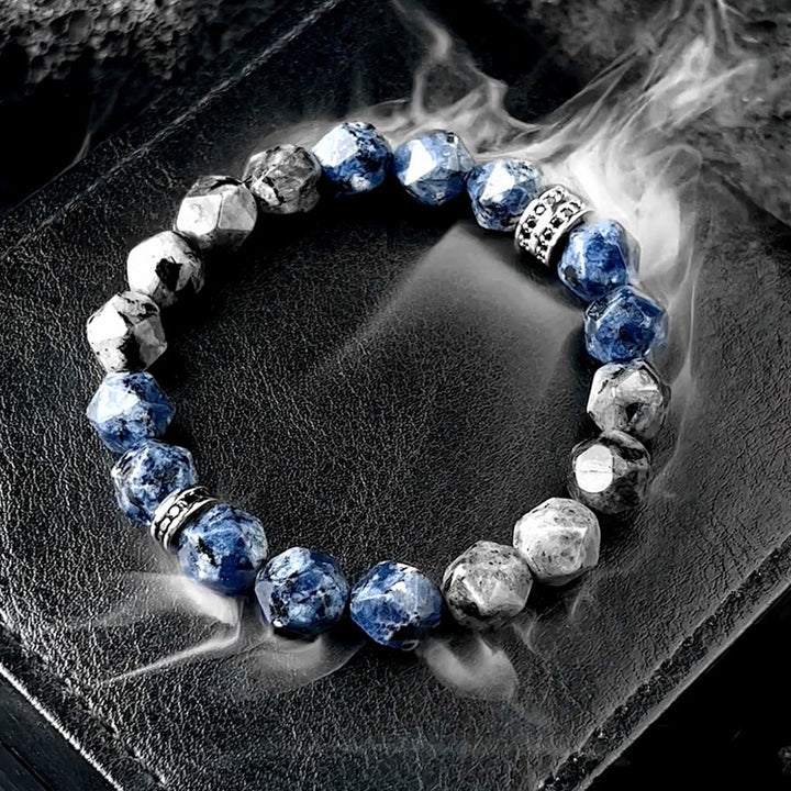 Braccialetto Olivenorma da uomo con sfaccettature geometriche in sodalite blu e labradorite