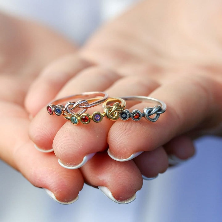 Olivenorma Cravatte personalizzate Anello con pietra portafortuna incisa a cuore