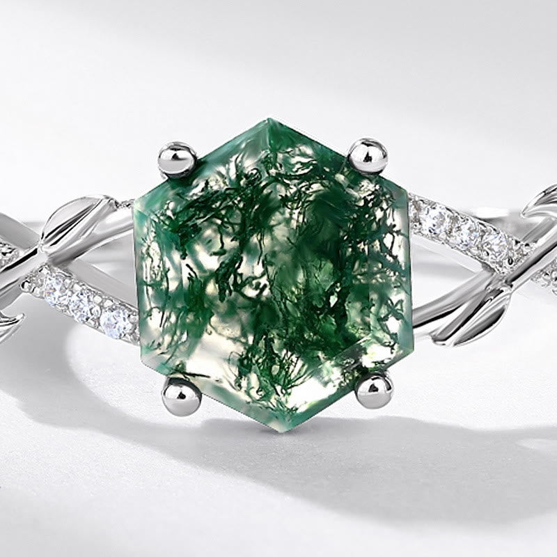Anello con motivo intrecciato a vite e agata muschiata Olivenorma