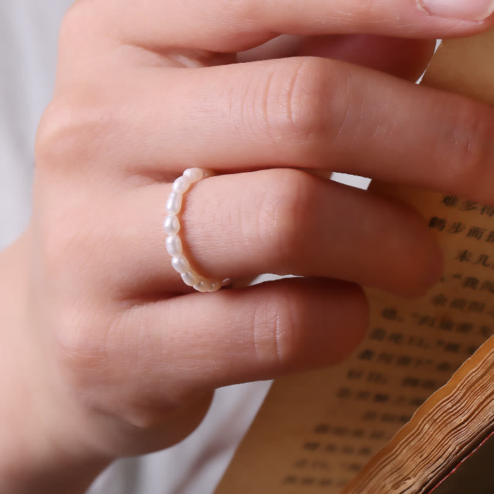 Anello con perla d'acqua dolce extra fine da 2 mm Olivenorma 