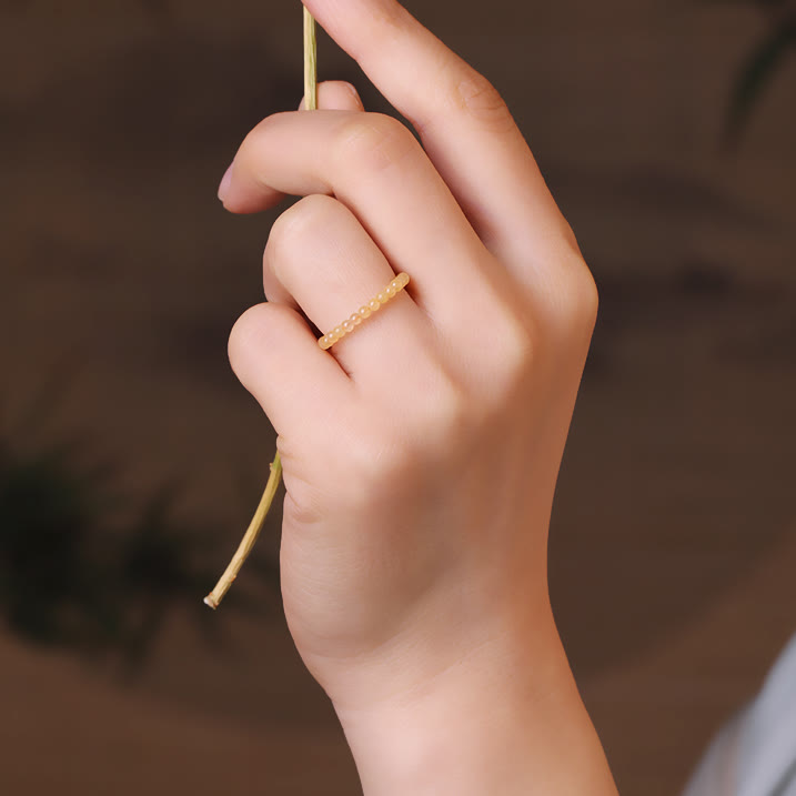 Anello Olivenorma Extra Fine 2mm con Perline di Giada Gialla 