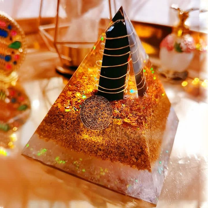 Prisma di ossidiana Olivenorma Piramide di orgone di cristallo trasparente
