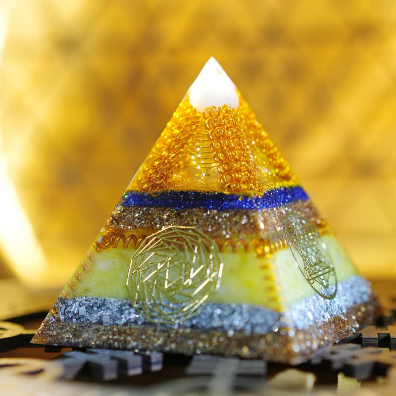 Olivenorma "Chiave della ricchezza" Piramide di orgone di citrino e cristallo trasparente