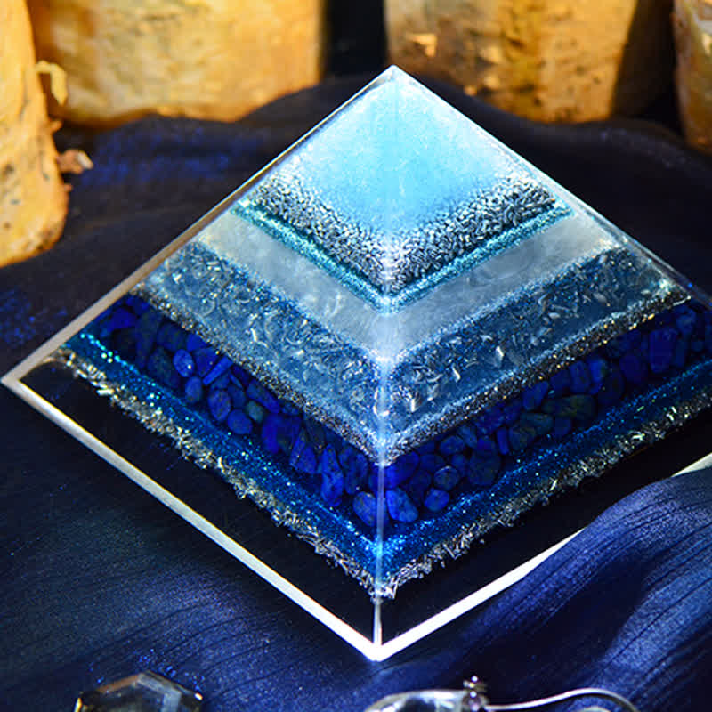 Olivenorma "Keep Peace" Piramide di Orgone Lapislazzuli