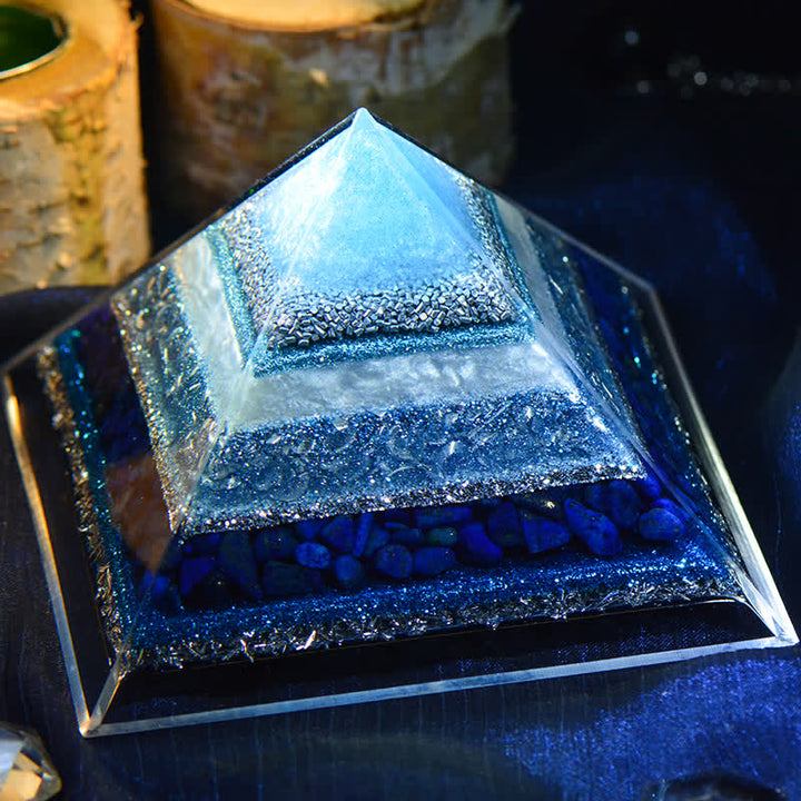 Olivenorma "Keep Peace" Piramide di Orgone Lapislazzuli