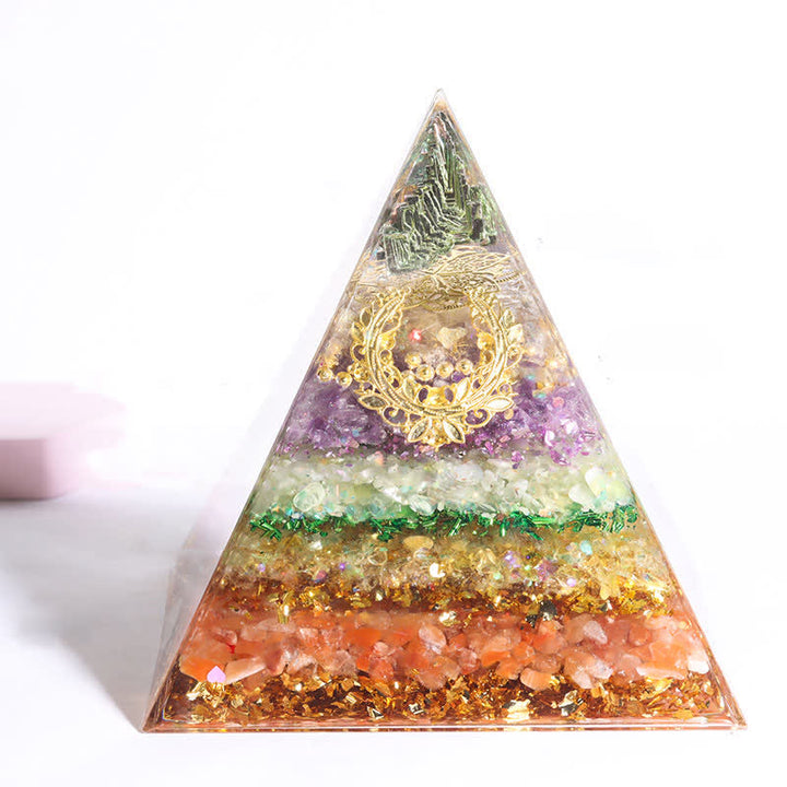 Olivenorma Piramide di Orgone in Cristallo Naturale da 15 cm fatta a mano