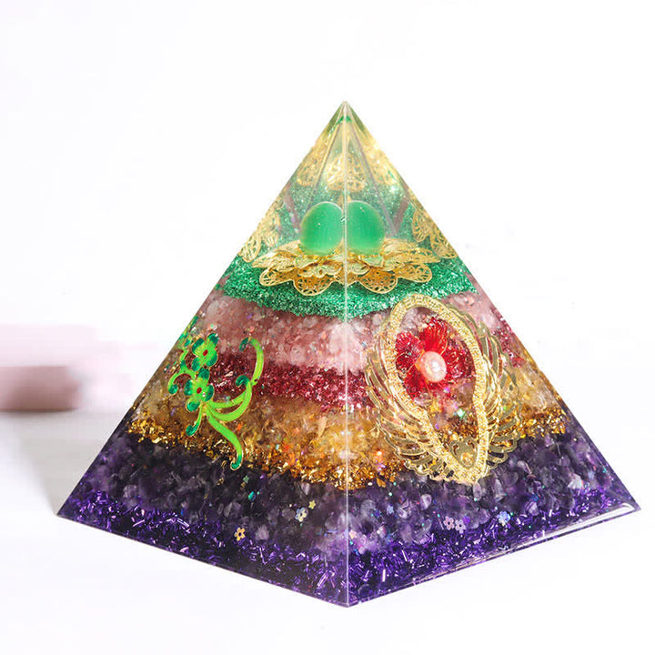 Olivenorma Piramide di Orgone in Cristallo Naturale da 15 cm fatta a mano