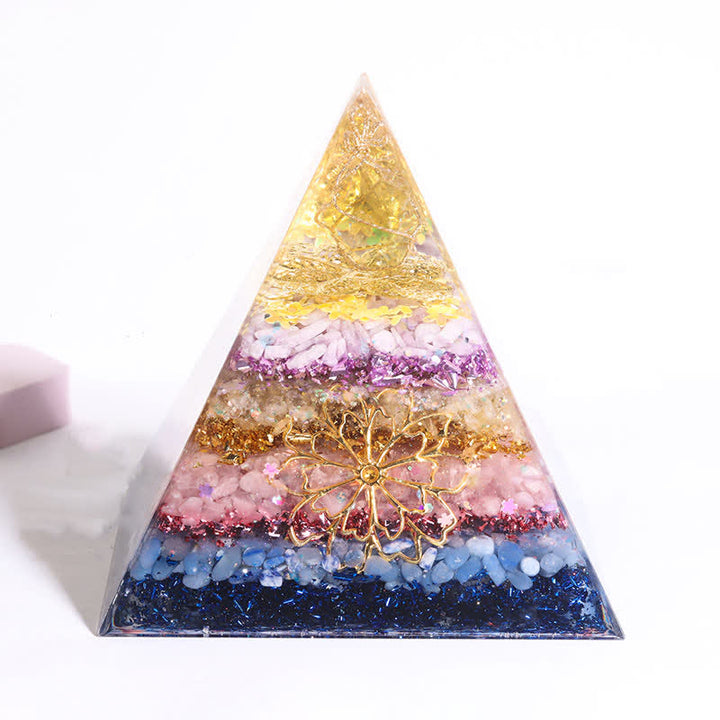 Olivenorma Piramide di Orgone in Cristallo Naturale da 15 cm fatta a mano