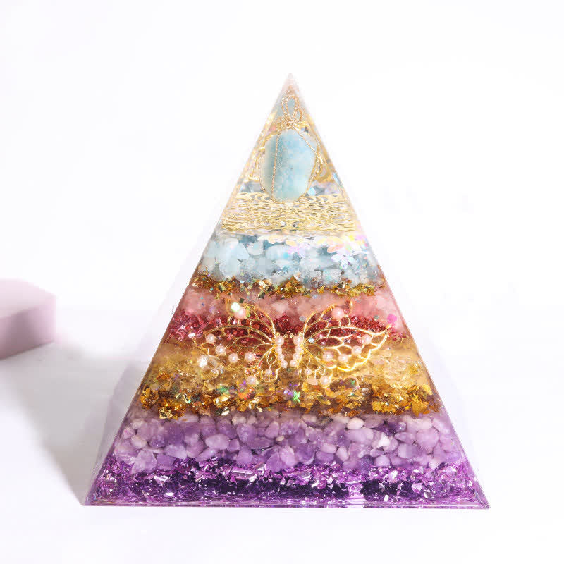 Olivenorma Piramide di Orgone in Cristallo Naturale da 15 cm fatta a mano