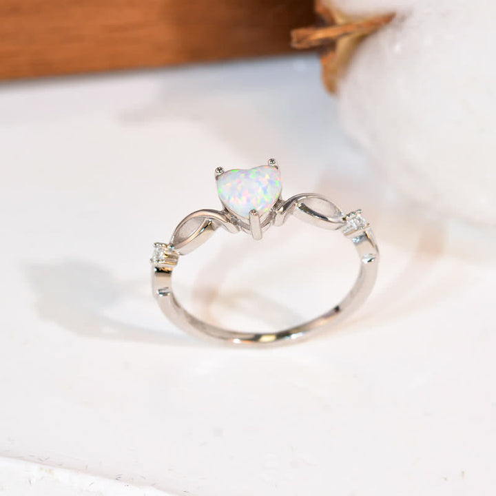 Olivenorma "Eternity Unlimited" Anello di fidanzamento con cuore in opale 