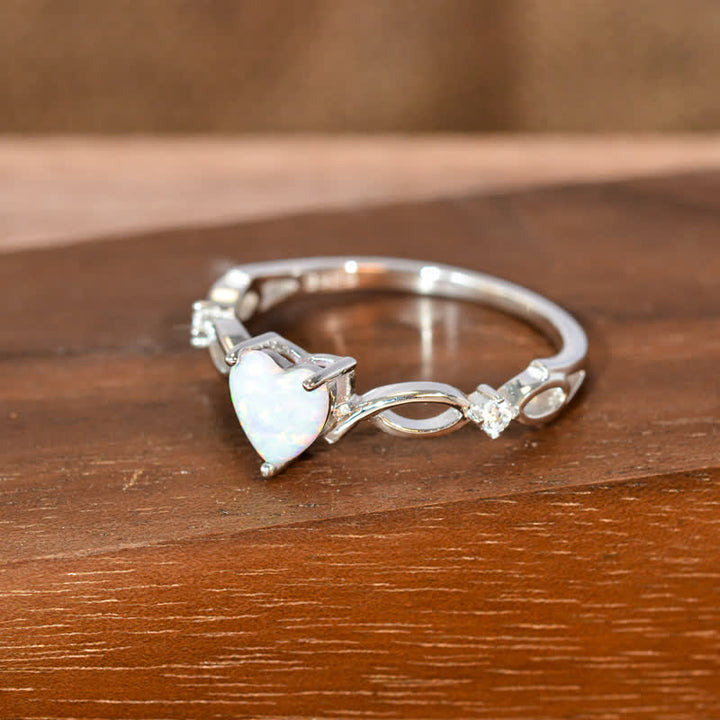 Olivenorma "Eternity Unlimited" Anello di fidanzamento con cuore in opale 