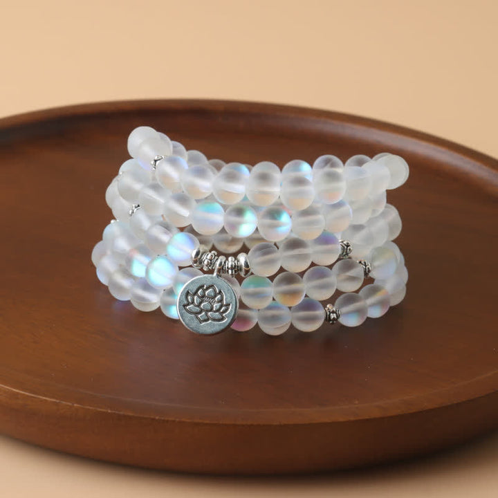 Olivenorma 108 Moonstone Mala Beads Collana con ciondolo di loto 