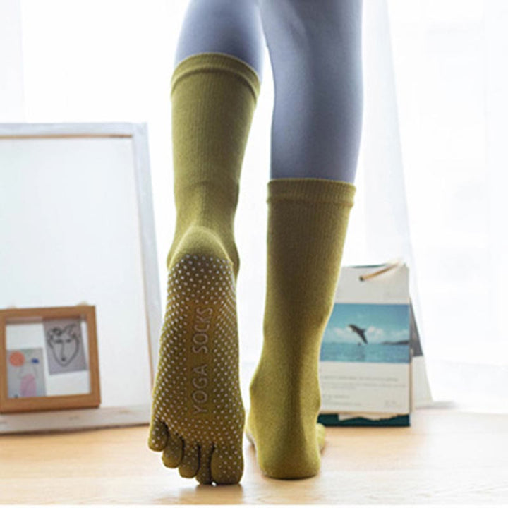 Calzini da yoga in cotone antiscivolo Olivenorma da donna con cinque dita