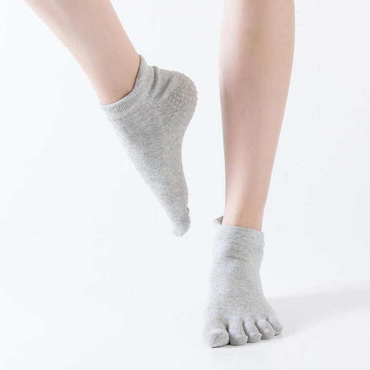 Calzini da pilates antiscivolo Olivenorma a tinta unita, ideali per yoga, barre e allenamento. Realizzati in cotone traspirante, offrono comfort e stabilità. - image 20