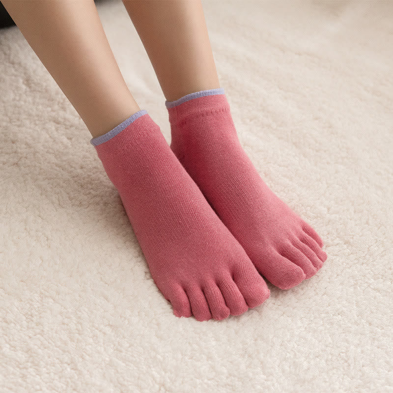 Calzini da pilates antiscivolo Olivenorma a tinta unita, ideali per yoga, barre e allenamento. Realizzati in cotone traspirante, offrono comfort e stabilità. - image 5