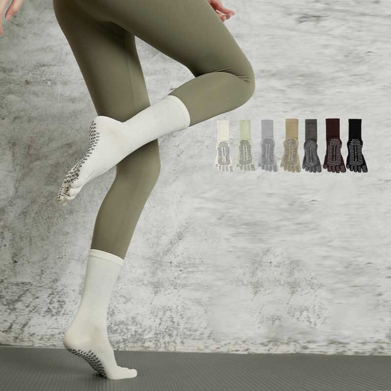 Calzini Olivenorma a cinque dita in tinta unita con presa antiscivolo e separazione delle dita per Pilates, Barre, Fitness, per equilibrio e stabilità, calzini da yoga - image 0
