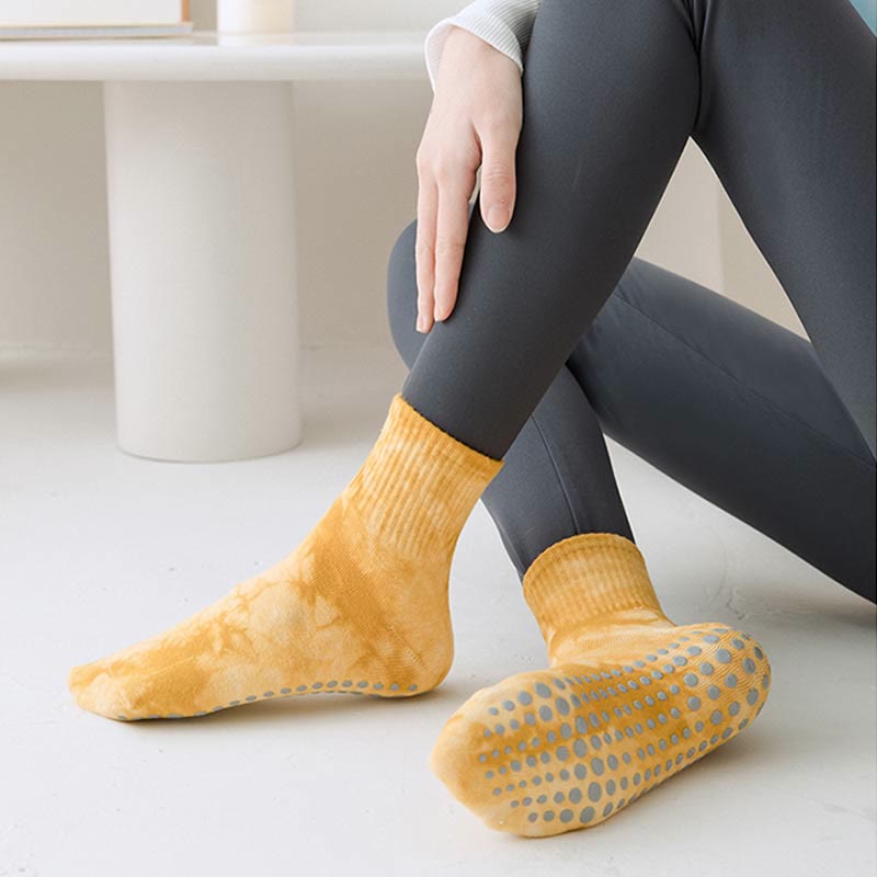 Calzini antiscivolo Olivenorma Tie-Dye Grip per allenamento Pilates Barre, realizzati in cotone traspirante ed elasticizzato, ideali per yoga e yoga. - image 2