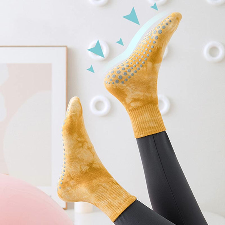 Calzini antiscivolo Olivenorma Tie-Dye Grip per allenamento Pilates Barre, realizzati in cotone traspirante ed elasticizzato, ideali per yoga e yoga. - image 3