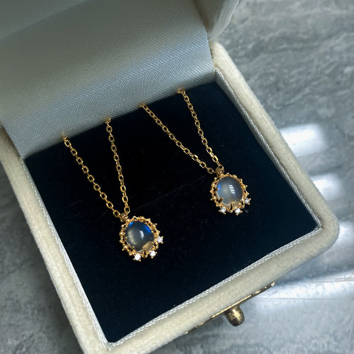 Collana con ciondolo in pietra di luna blu Olivenorma