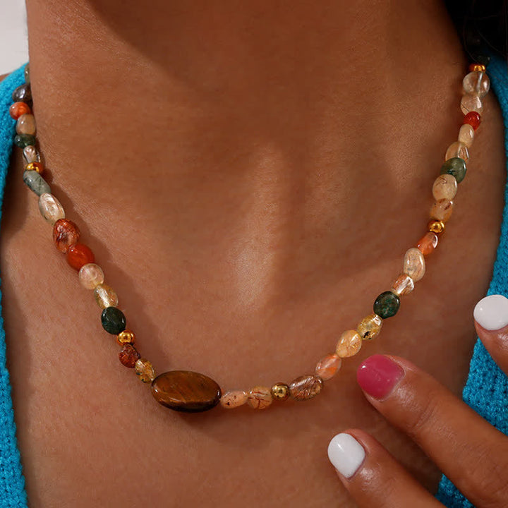 Collana di perline in pietra naturale vintage Olivenorma