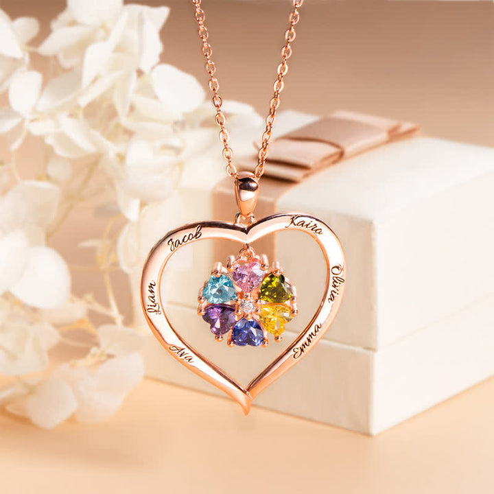 Collana personalizzata Olivenorma con pietra portafortuna a forma di cuore con 1-6 nomi incisi