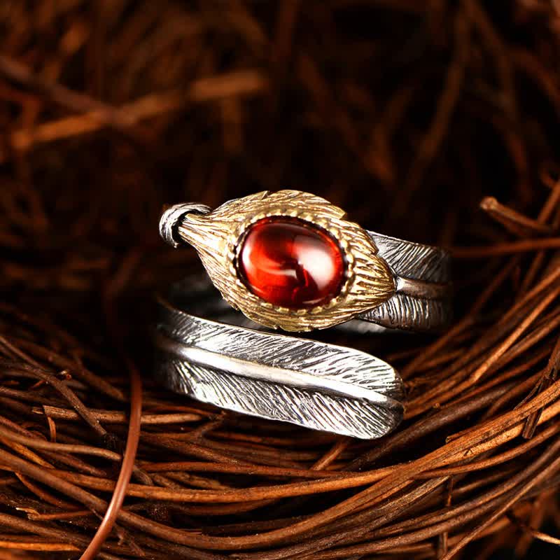 Olivenorma S925 Anello aperto a forma di piuma curva in argento - Granato - image 0