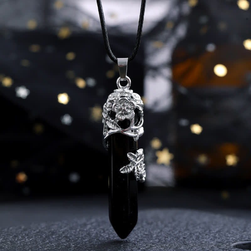 Collana con ciondolo a forma di fiore con colonna esagonale in pietra di cristallo Olivenorma 