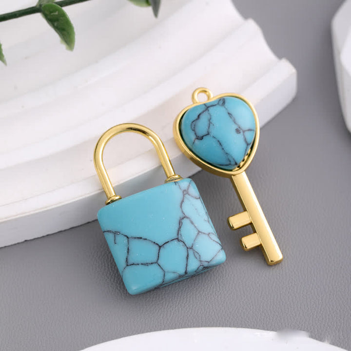 Collana con ciondolo a forma di chiave con lucchetto dell'amore in pietra naturale Olivenorma 