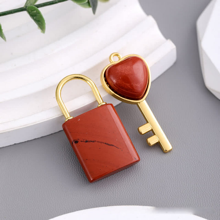 Collana con ciondolo a forma di chiave con lucchetto dell'amore in pietra naturale Olivenorma 