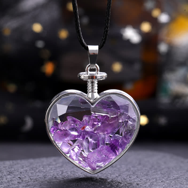 Collana con ciondolo a forma di cuore in ghiaia colorata naturale Olivenorma 
