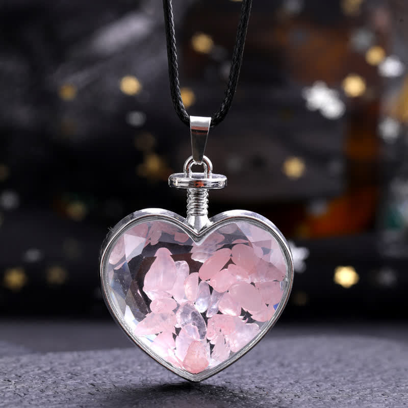 Collana con ciondolo a forma di cuore in ghiaia colorata naturale Olivenorma 