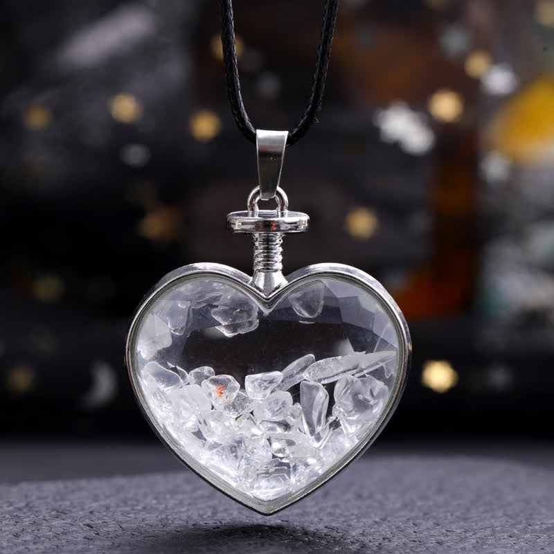 Collana con ciondolo a forma di cuore in ghiaia colorata naturale Olivenorma 