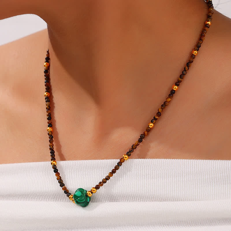 Collana in acciaio al titanio con pietra naturale colorata Olivenorma 