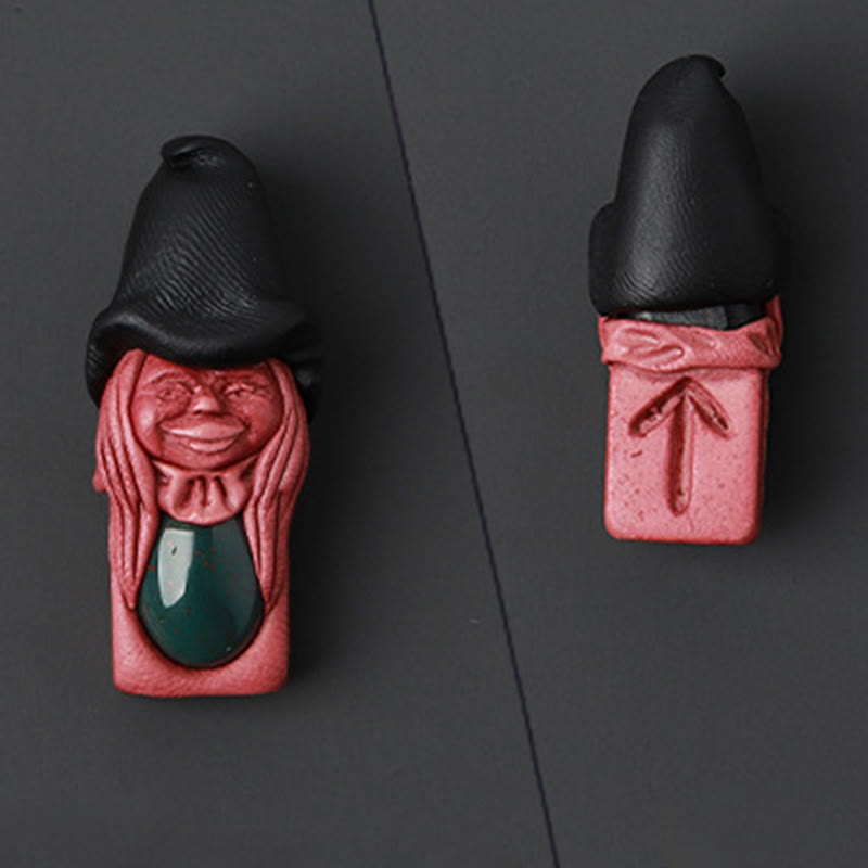 Ornamento pendente con pietra preziosa runica a forma di elfo nordico Olivenorma
