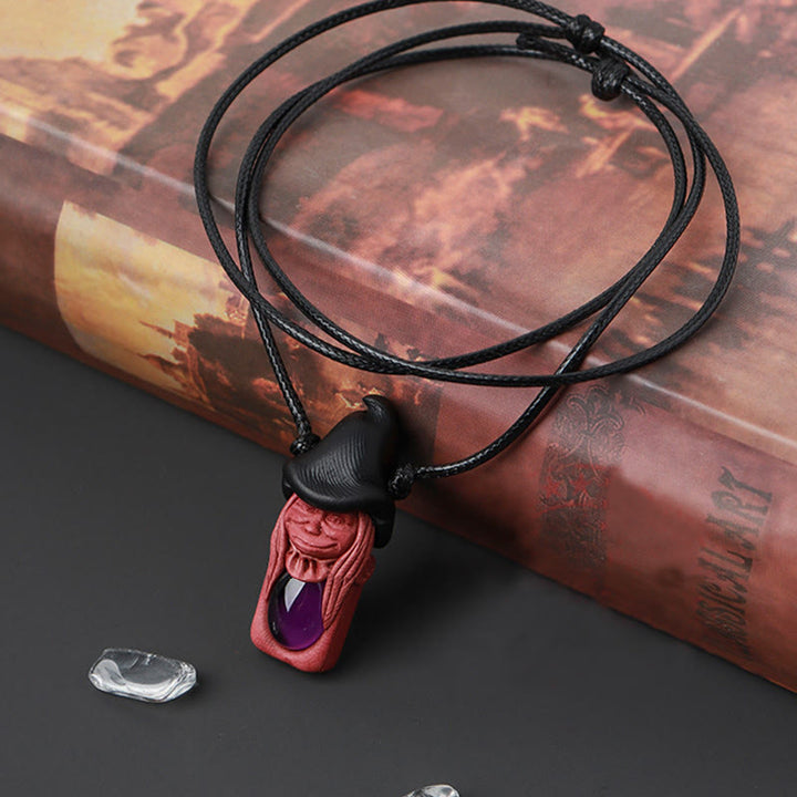 Ornamento pendente con pietra preziosa runica a forma di elfo nordico Olivenorma