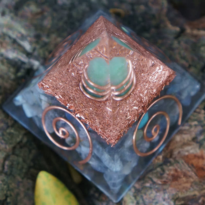 Piramide di orgone di labradorite con prisma esagonale in avventurina verde Olivenorma 