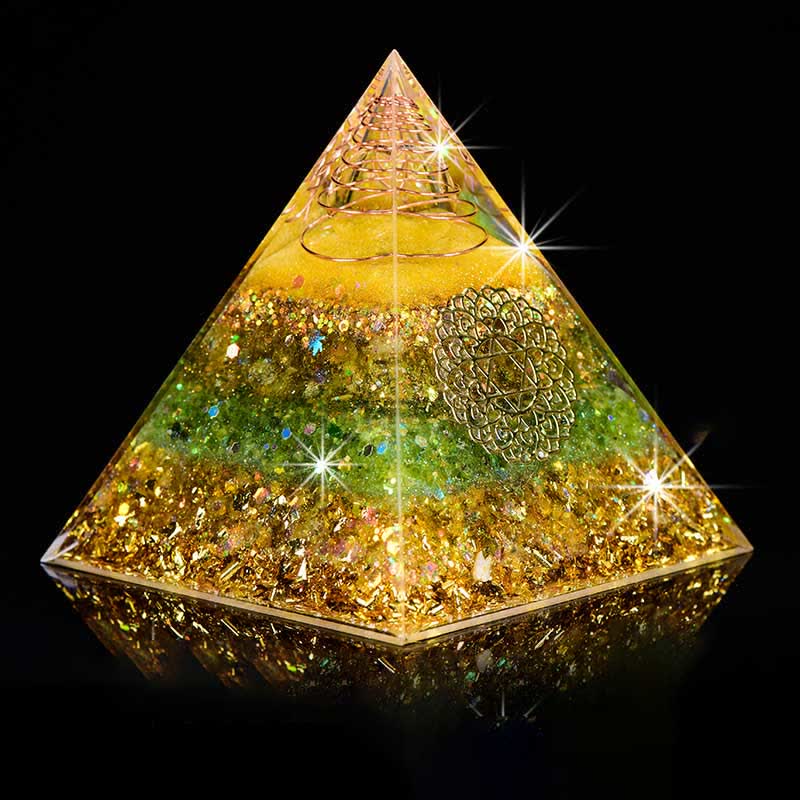 Olivenorma "Buona fortuna nell'anno" Piramide di orgone di peridoto citrino