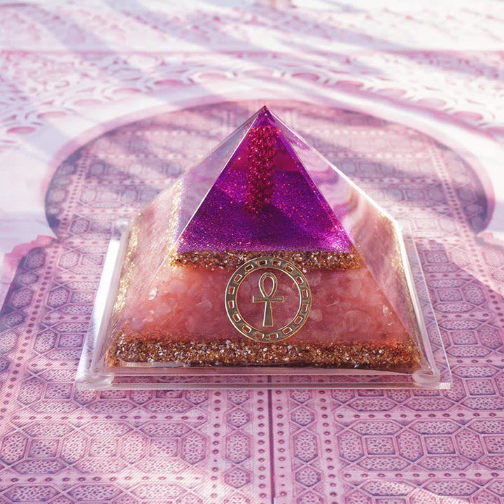 Olivenorma "Ankh Key of Life" Piramide di Orgone in Quarzo Rosa 
