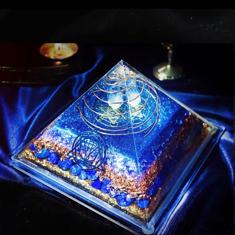 Olivenorma "Mare Stellato" Piramide di Orgone di Lapislazzuli di Cristallo Trasparente